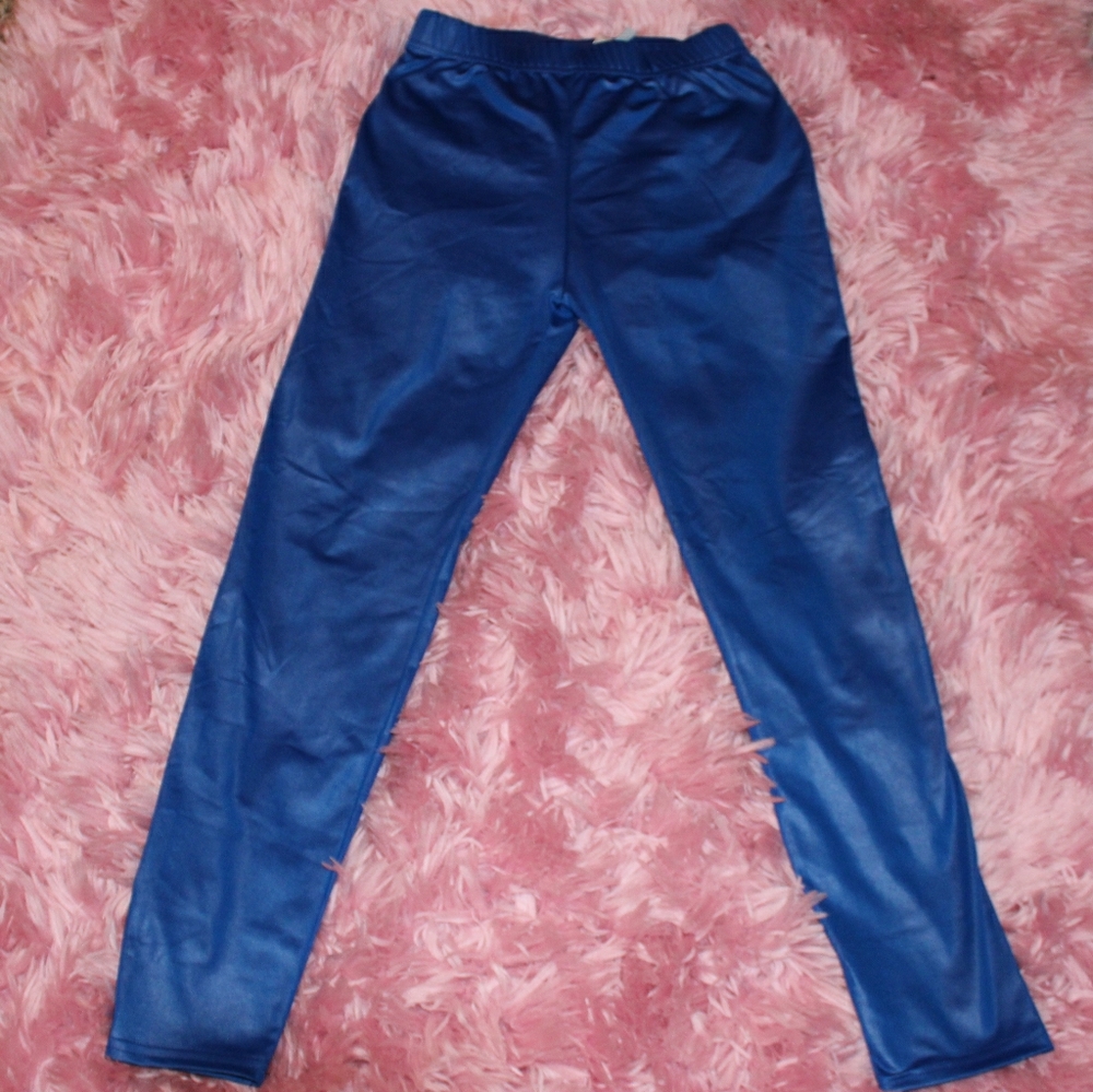 Faux leather leggings